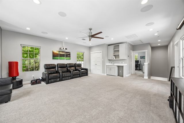 6610 Southpoint Drive, Dallas, TX 75248