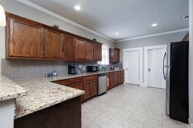 1629 W woodlawn, San Antonio, TX 78201