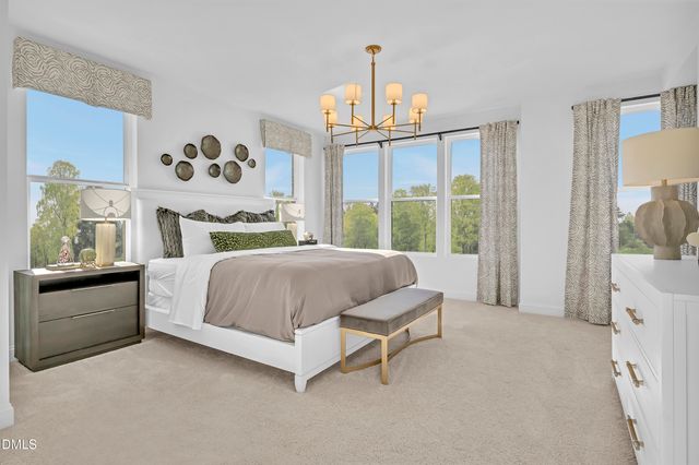 615 Hedrick Rdg Road 109, Cary, NC 27519