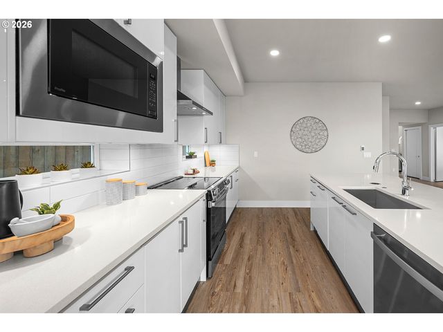 27441 Sw PONDEROSA Ave, Wilsonville, OR 97070