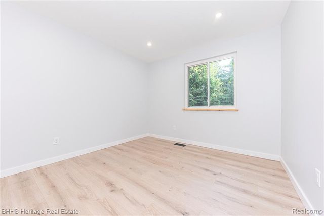 12 Trowbridge Court, Ann Arbor, MI 48108