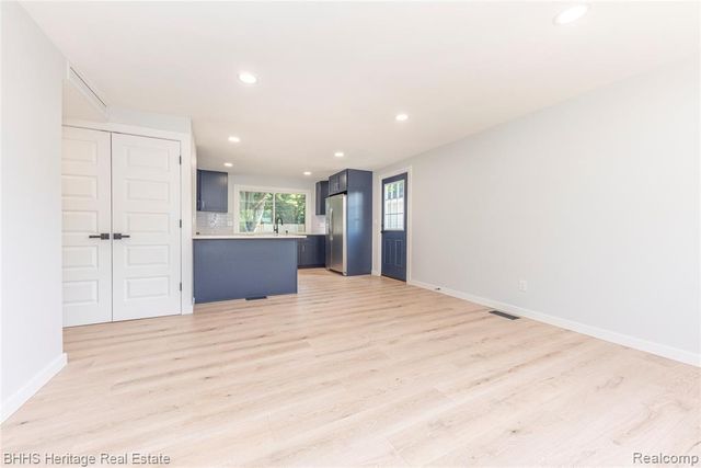 12 Trowbridge Court, Ann Arbor, MI 48108