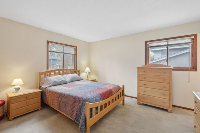 5516 Warden Avenue, Edina, MN 55436