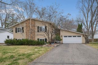 5516 Warden Avenue, Edina, MN 55436