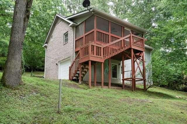 125 Jess Hooper Drive, Hayesville, NC 28904