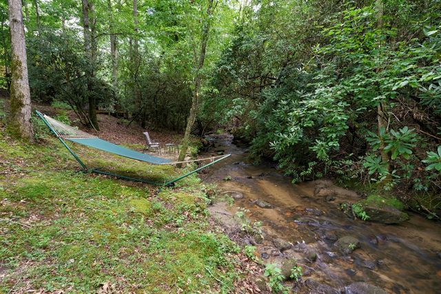 125 Jess Hooper Drive, Hayesville, NC 28904