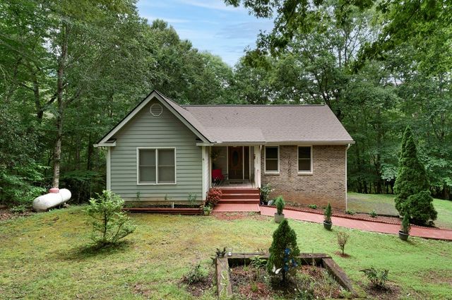 125 Jess Hooper Drive, Hayesville, NC 28904