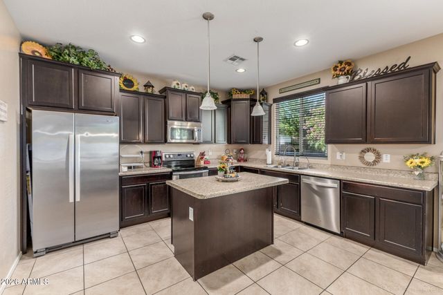 4730 W GELDING Drive, Glendale, AZ 85306