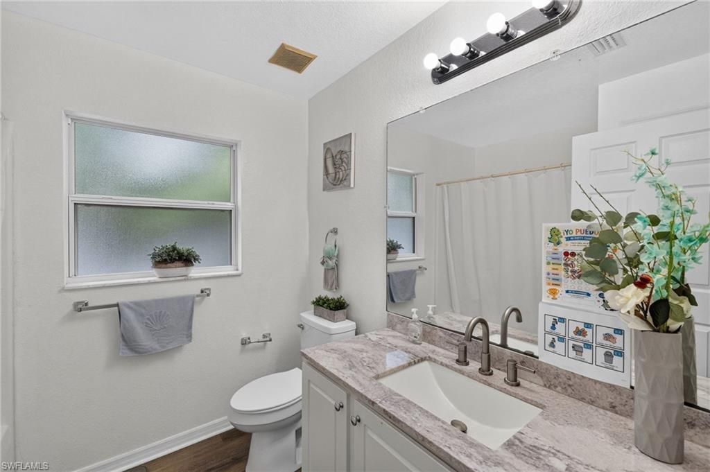 Image 19 of property listing at 1020 14th ST, Cape Coral, FL 33993