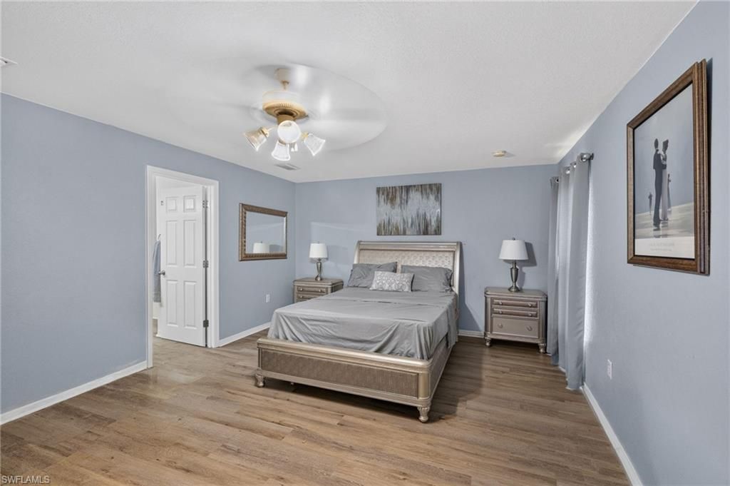 Image 23 of property listing at 1020 14th ST, Cape Coral, FL 33993