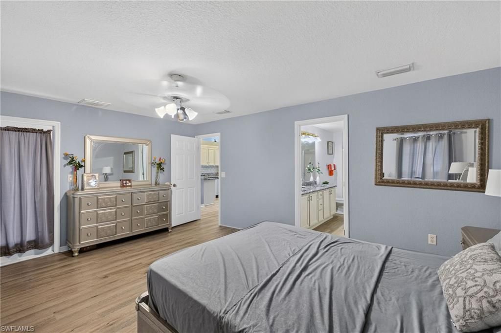 Image 24 of property listing at 1020 14th ST, Cape Coral, FL 33993