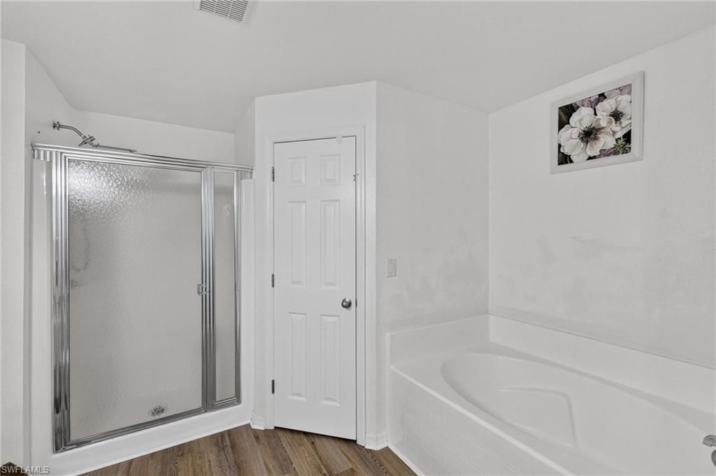 Image 27 of property listing at 1020 14th ST, Cape Coral, FL 33993