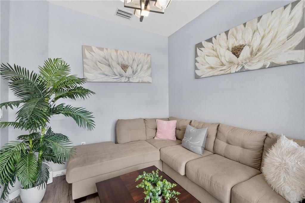 Image 8 of property listing at 1020 14th ST, Cape Coral, FL 33993