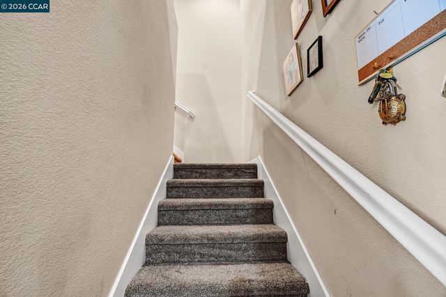 108 Arcangel Way, San Pablo, CA 94806