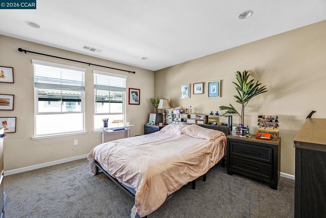 108 Arcangel Way, San Pablo, CA 94806