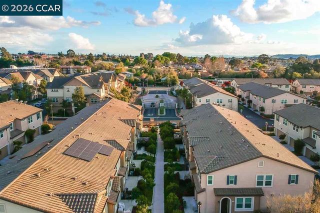 108 Arcangel Way, San Pablo, CA 94806