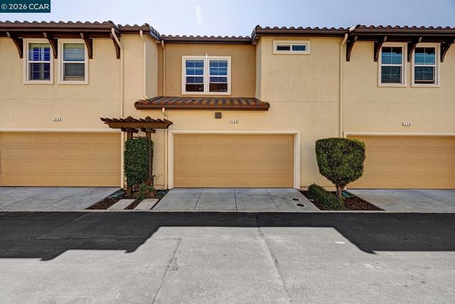 108 Arcangel Way, San Pablo, CA 94806
