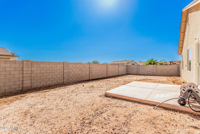 14815 S Redondo Road, Arizona City, AZ 85123