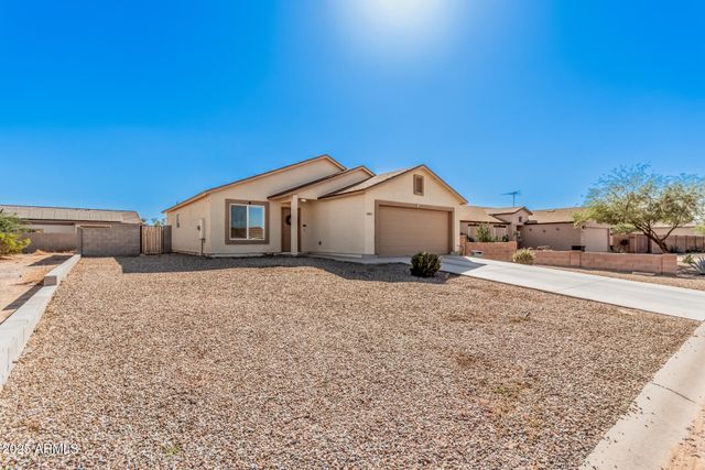 14815 S Redondo Road, Arizona City, AZ 85123
