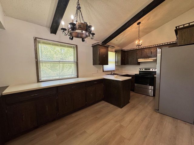 2330 S Brookside PARKWAY, New Berlin, WI 53151