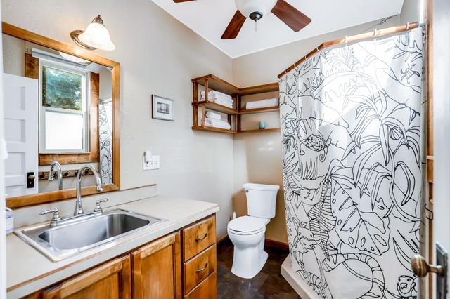 1412 E 15th Ave, Spokane, WA 99203