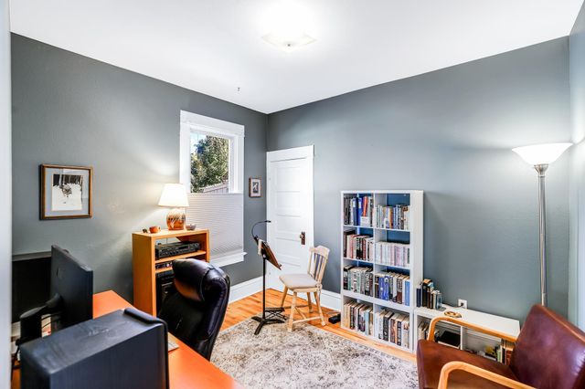 1412 E 15th Ave, Spokane, WA 99203