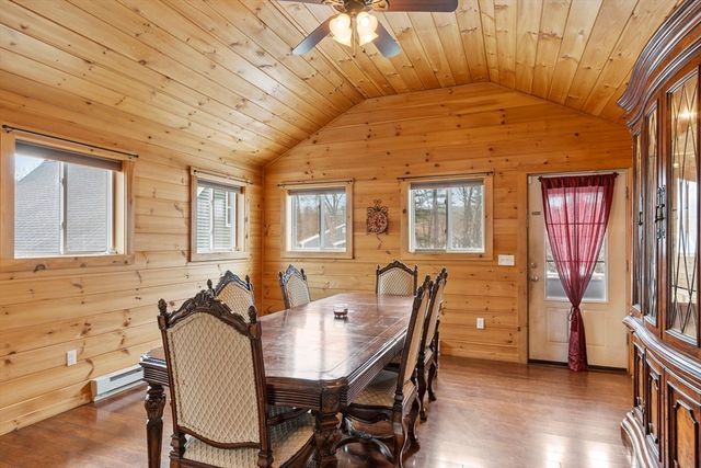 53 Laurel Hill Rd, Southbridge, MA 01550