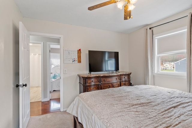 53 Laurel Hill Rd, Southbridge, MA 01550