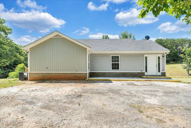 8501 Holly Tree DR, Boones Mill, VA 24065