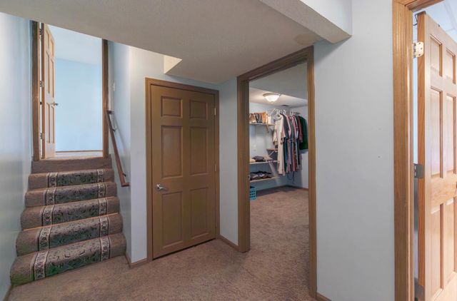 9309 Loch Lomond Lane, Brooklyn Park, MN 55443