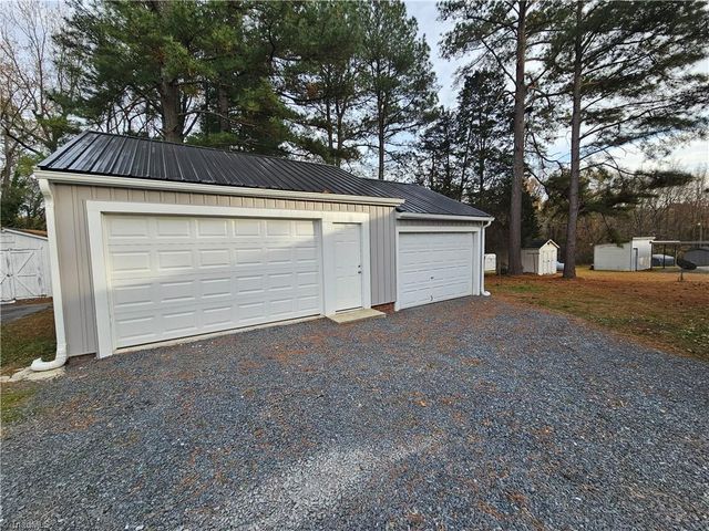 3813 Salisbury Street, Archdale, NC 27263