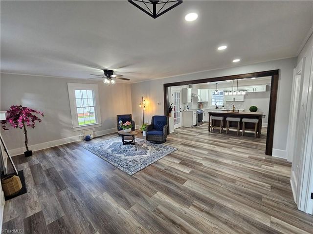 3813 Salisbury Street, Archdale, NC 27263