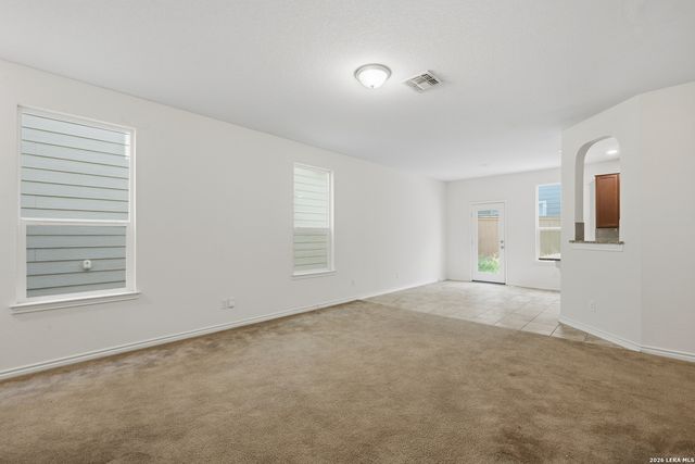 5911 Eckhert Rd Unit 135, San Antonio, TX 78240