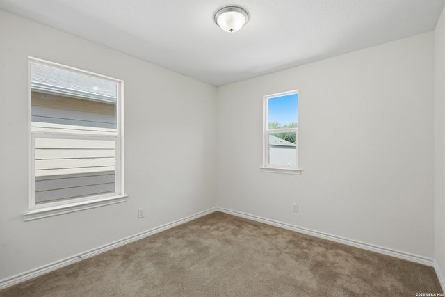 5911 Eckhert Rd Unit 135, San Antonio, TX 78240