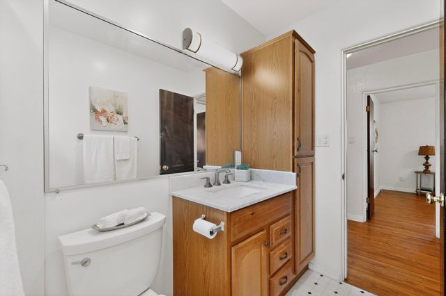 716 Florida Street SE, Albuquerque, NM 87108