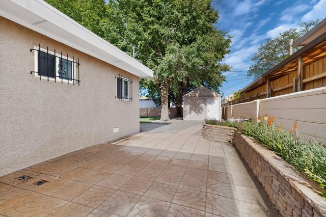 716 Florida Street SE, Albuquerque, NM 87108