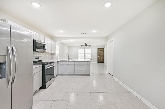 10633 Flaxman Street, Jacinto City, TX 77029