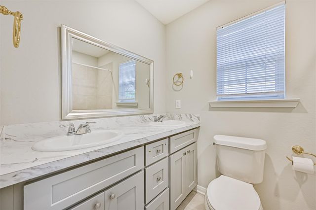 10633 Flaxman Street, Jacinto City, TX 77029