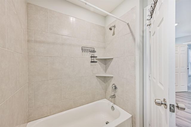 10633 Flaxman Street, Jacinto City, TX 77029