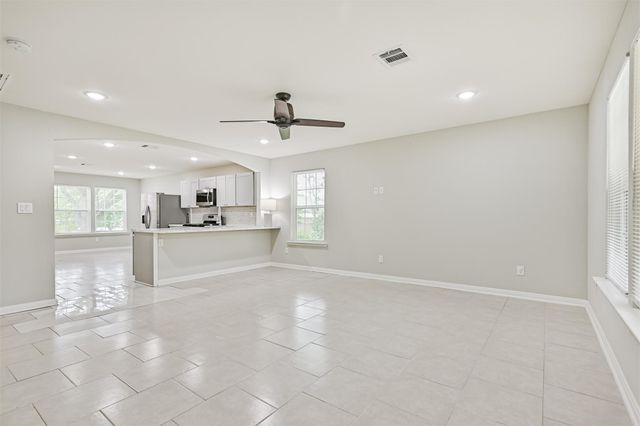 10633 Flaxman Street, Jacinto City, TX 77029