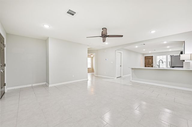 10633 Flaxman Street, Jacinto City, TX 77029