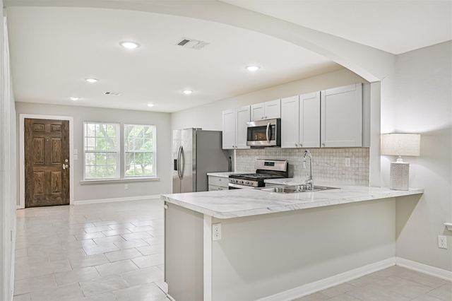 10633 Flaxman Street, Jacinto City, TX 77029