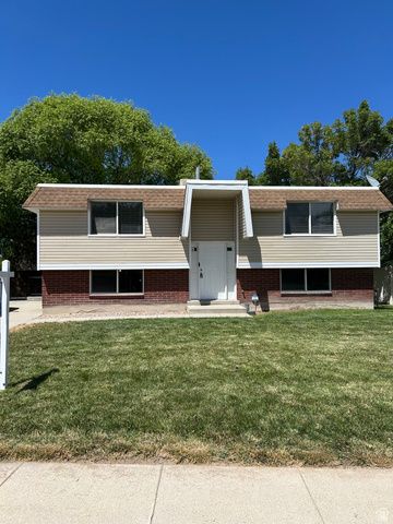 3226 W MEADOW WOOD WAY, Taylorsville, UT 84129