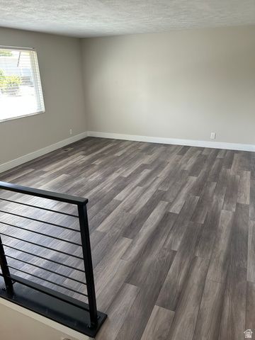 3226 W MEADOW WOOD WAY, Taylorsville, UT 84129