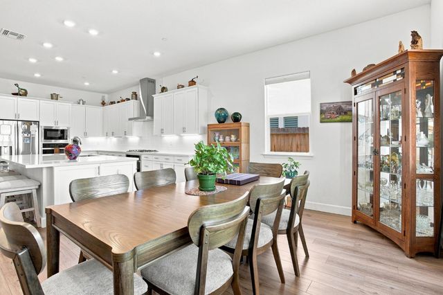 5090 Royal Lily Ave, Roseville, CA 95747