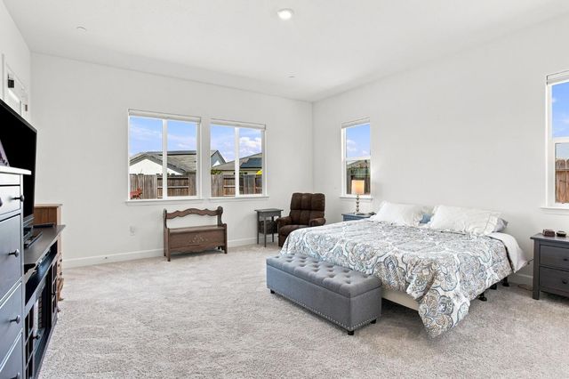 5090 Royal Lily Ave, Roseville, CA 95747