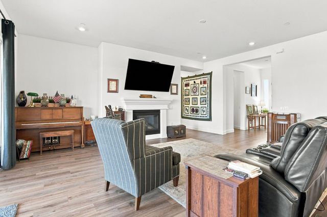 5090 Royal Lily Ave, Roseville, CA 95747