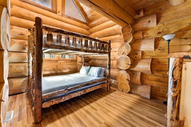 438 Coyote Road, Gatlinburg, TN 37738