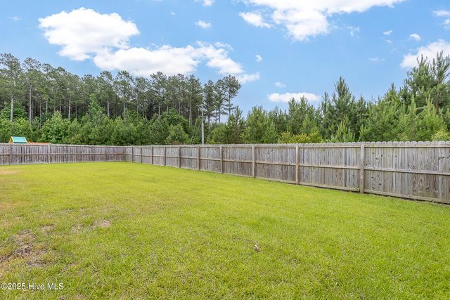 202 Wood House Drive, Jacksonville, NC 28546