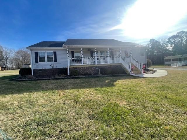 2584 Rowe Road, Lexington, NC 27295